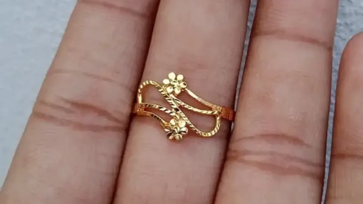 Simple Gold Plated Layer Flower Finger Ring for Women- Free Size