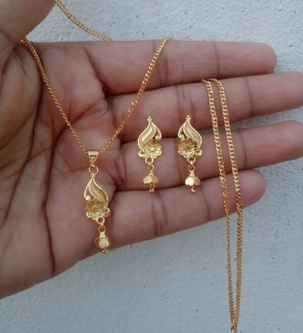 Daily Wear Gold Plated Locket Set for Women