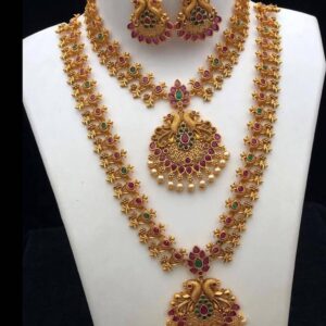 Luxury Gold Tone Traditional Jewelry Set – Perfect for Bridal Wear