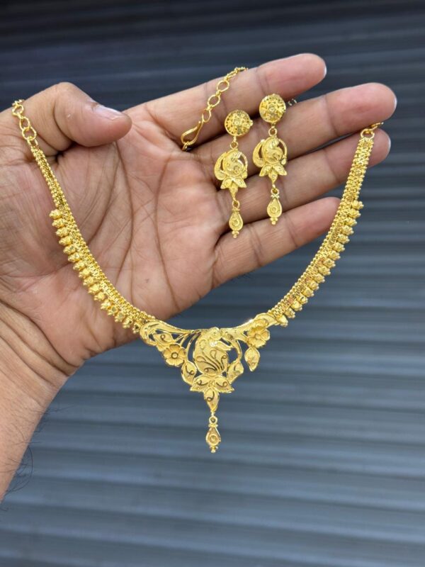 Premium Gold Plated Pendant Set – 100% Color Assurance - Image 2