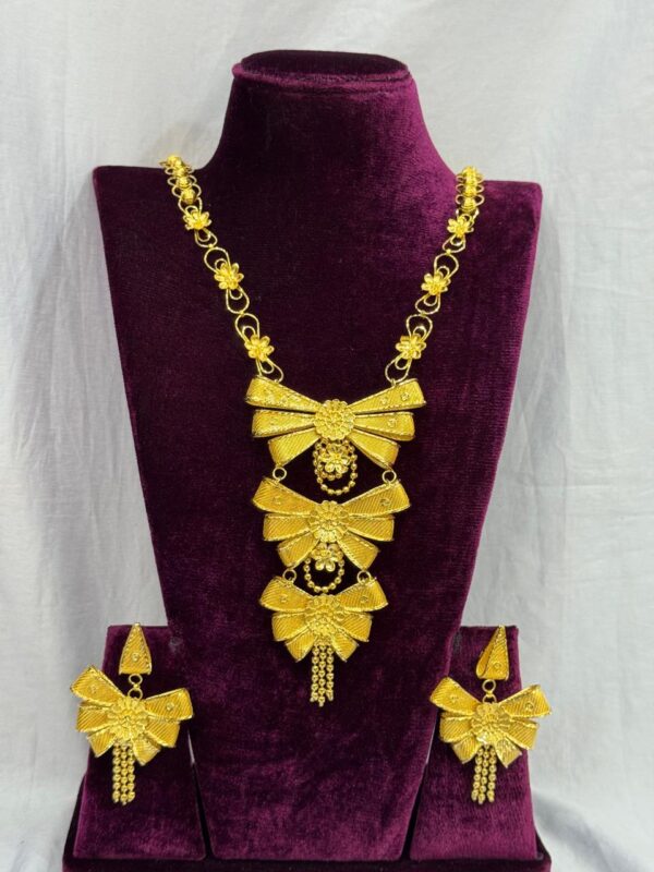 Shita Har Gold Plated Necklace Set – Simple Design, Color Guaranteed