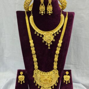 Full Dubai Bridal Set with 7-Year Colour Guaranteed