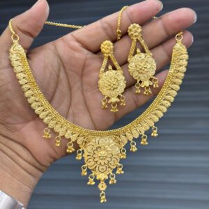 Elegant Forming Gold Plated Necklace Set