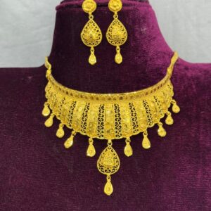 Trendy Forming Choker Set – 1.5 GM Gold Plated Design