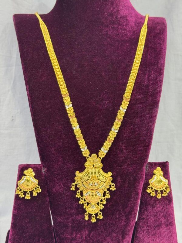 Elegant Indian Forming Finish And Gold Plated Long Shita-A4000
