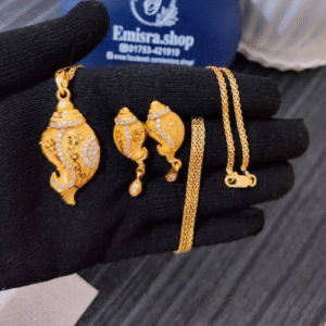 100% Color Guarantee Gold Plated Elegant Locket Set