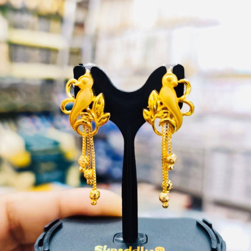 Elegant Simple Gold Plated Earring – 100% Color Guaranteed